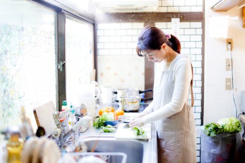 日本人 女性 料理