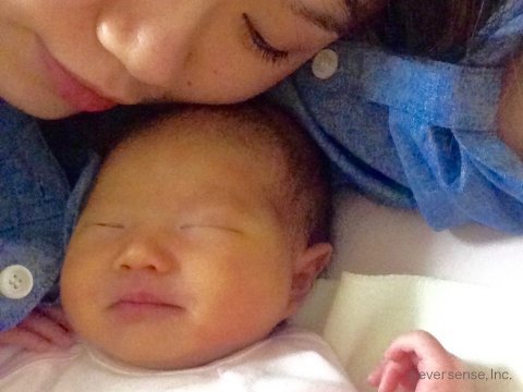 妊娠・出産体験記 オリジナル 出産 赤ちゃん 新生児 T ロゴ入り