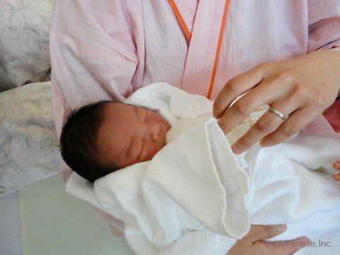 妊娠・出産体験記 オリジナル 新生児 Y ロゴ入り