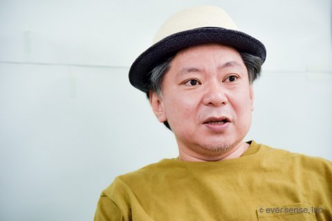 鈴木おさむ氏 ママにはなれないパパ インタビュー風景02 eversense