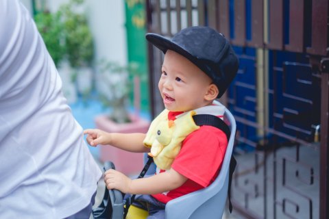 子供乗せ自転車 子供 後ろ乗り 安全
