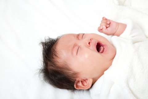 赤ちゃん 夜泣き 泣く