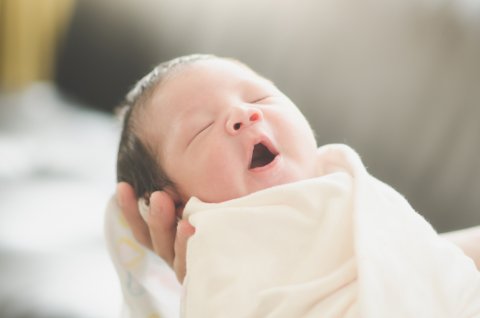 ベビー布団 日本人 赤ちゃん 新生児