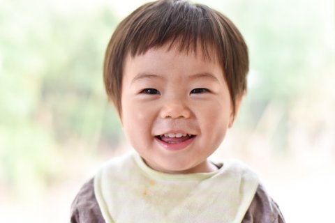 記事広告 マテル バイリンガル・おしゃべりそうじき 自己紹介