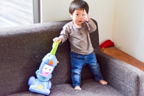 記事広告 マテル バイリンガル・おしゃべりそうじき