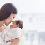 産後 ママ 赤ちゃん 日本人