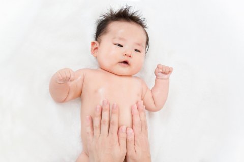 保湿 塗り薬 赤ちゃん 日本人