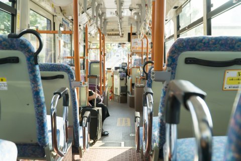 路線バス 車内 日本