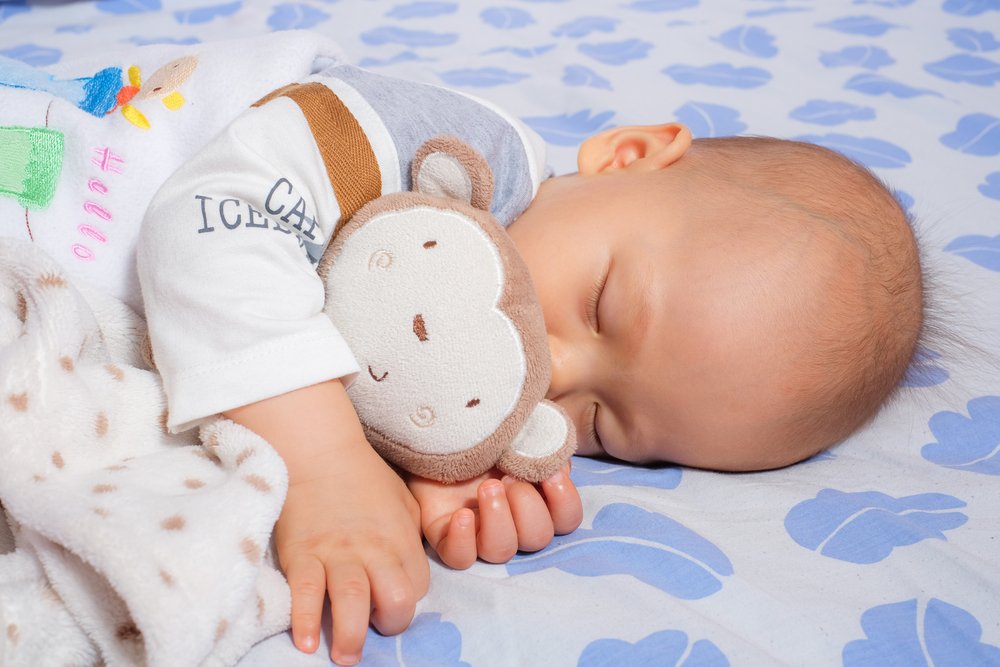 思い出のぬいぐるみ 人形 どうやって捨てる 捨てずに寄付する方法も紹介 こそだてハック