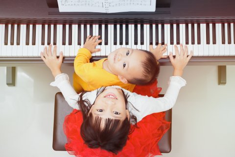 リトミック 音楽 ピアノ 日本人 子供