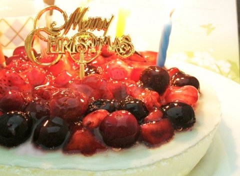 要出典4種のベリー チーズケーキ