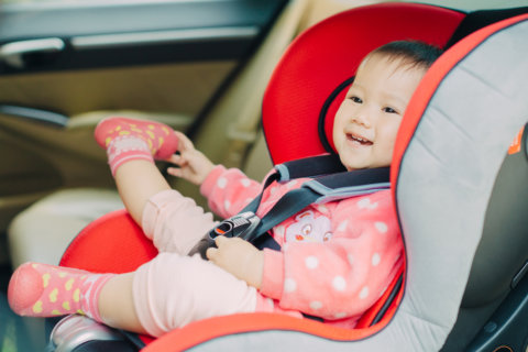 チャイルドシート 子供 赤ちゃん 日本人