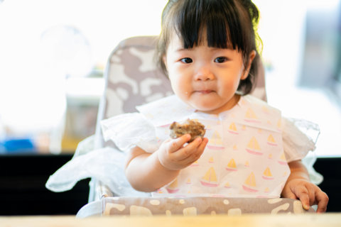 赤ちゃん 手づかみ 離乳食