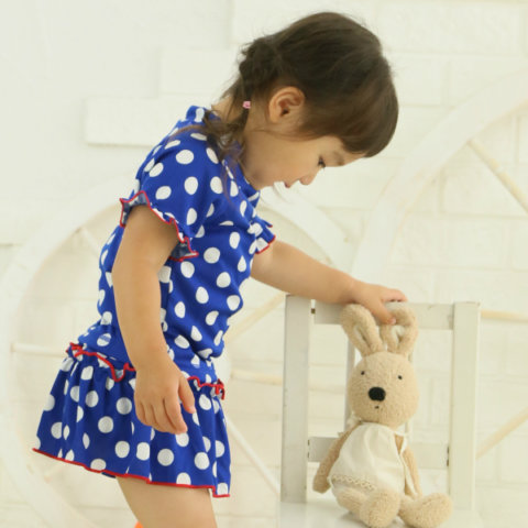要出典 水遊びパンツ 女の子 ベビー ラッシュガード 水着 オムツ機能付き