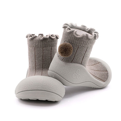 ファーストシューズのおすすめ10選 赤ちゃんの初めての靴はどう選べばいい こそだてハック