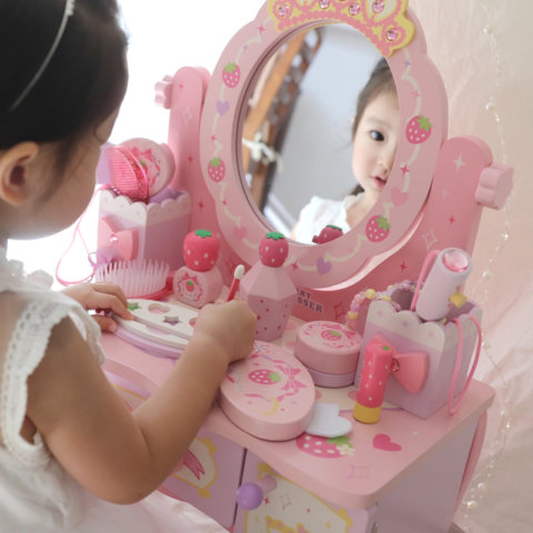 要出典 3歳 おもちゃ 女の子 マザーガーデン 野いちごティアラドレッサー
