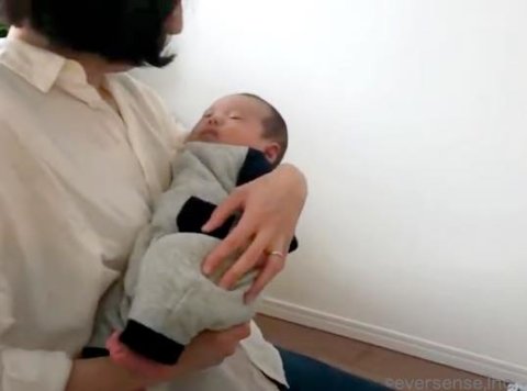 新生児 横抱き