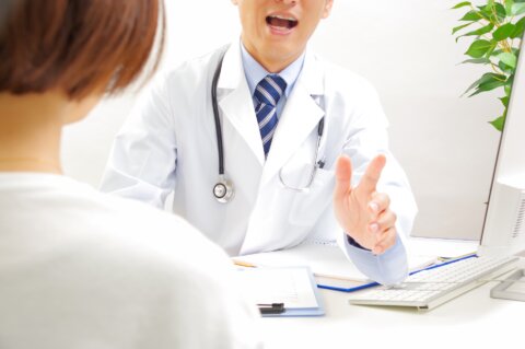診断 診察 病院 女性23958522_m