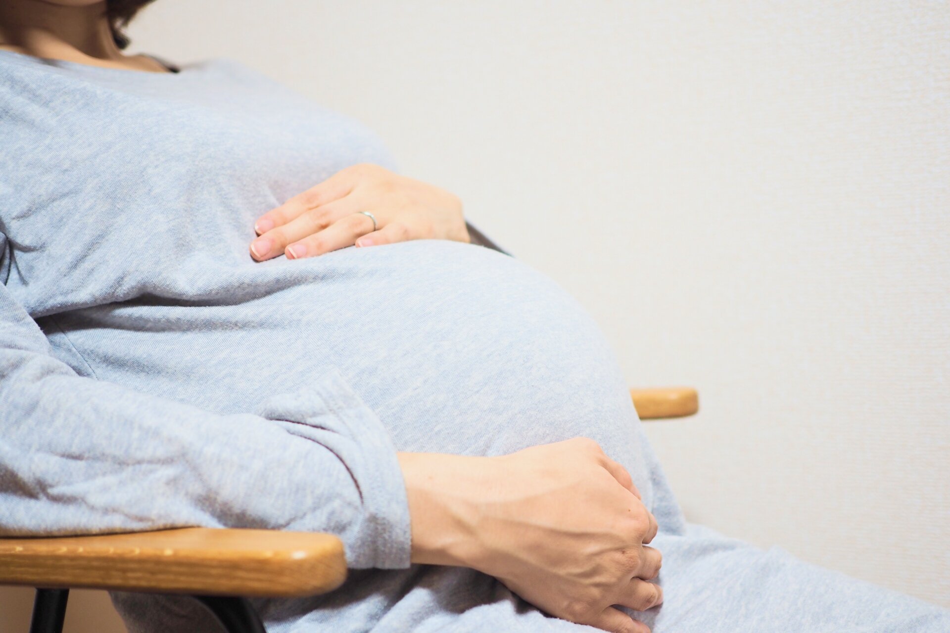 息苦しい 妊娠後期や臨月は動悸 息切れが起きやすいの こそだてハック