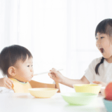 離乳食 赤ちゃん 兄弟